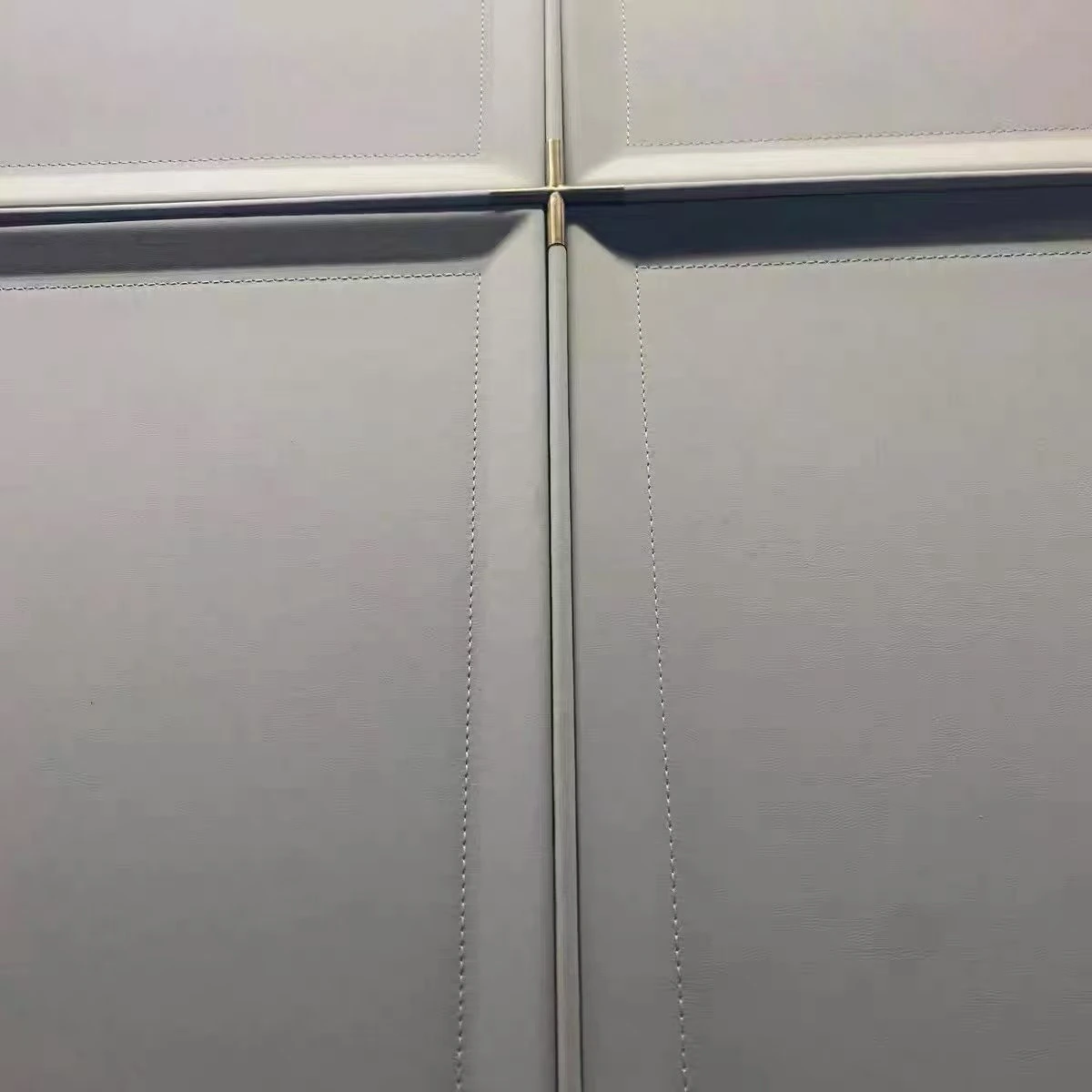 软包墙面 · 拼接细节